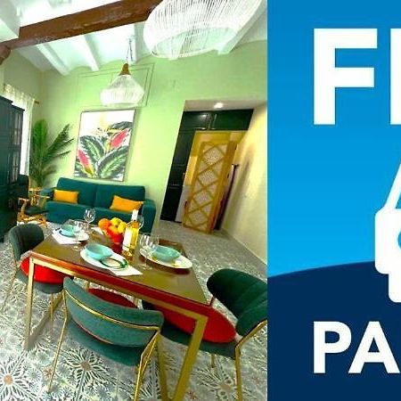 Esmeralda Apartment With Free Private Underground Parking Valência Exterior foto