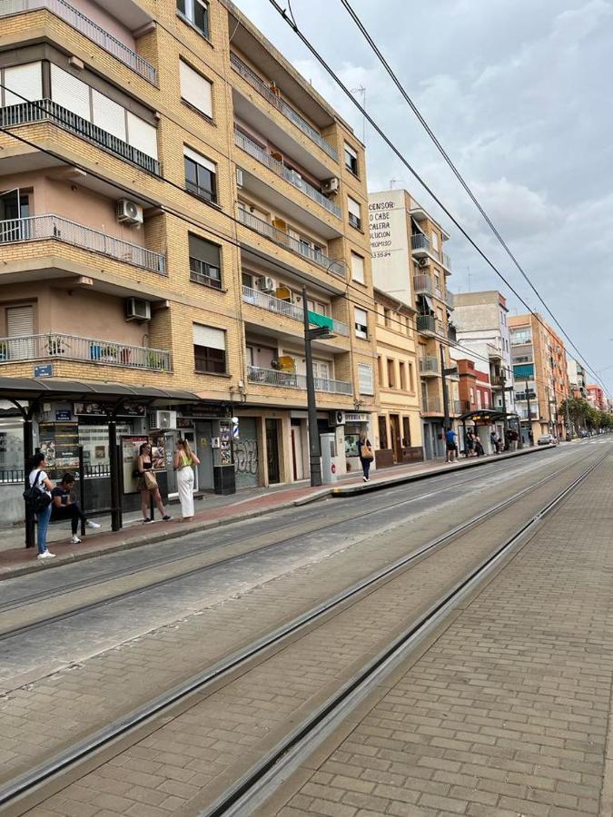 Esmeralda Apartment With Free Private Underground Parking Valência Exterior foto